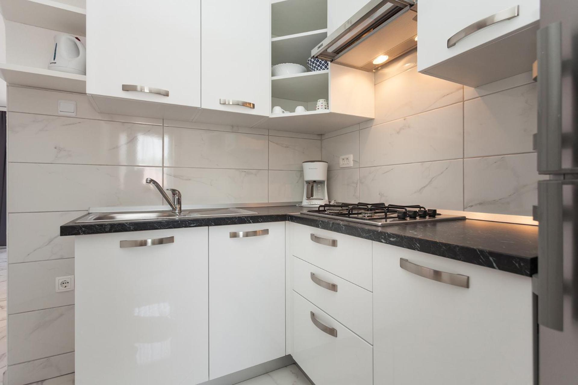 Apartments Paradis ロヴィニ 部屋 写真